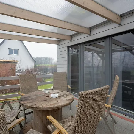 Carstensen - Gemuetlich Und Rollstuhlfreundlich Eingerichtetes Mit Terrasse Appartement *