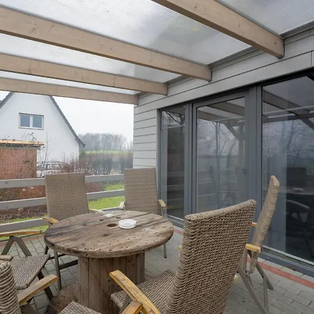 Carstensen - Gemuetlich Und Rollstuhlfreundlich Eingerichtetes Mit Terrasse *